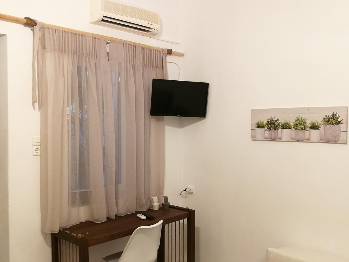 Gerania Milos Apartman Adámasz Kültér fotó